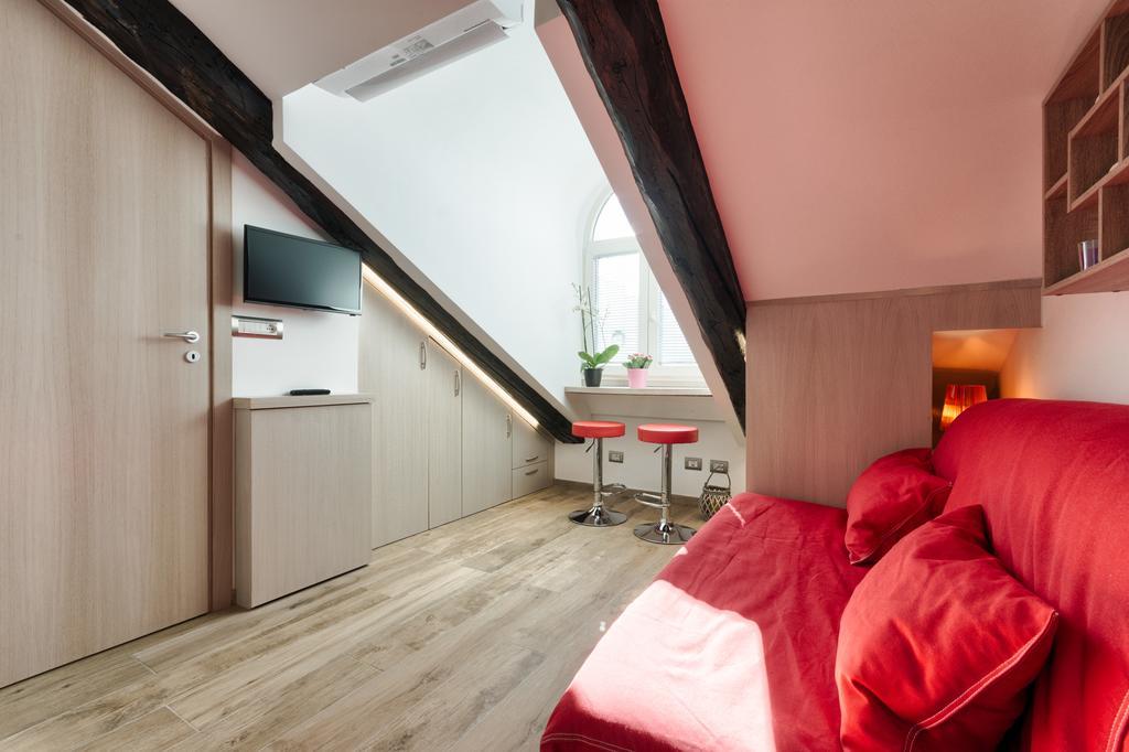 Multifunctional Stylish Studio Turin Extérieur photo
