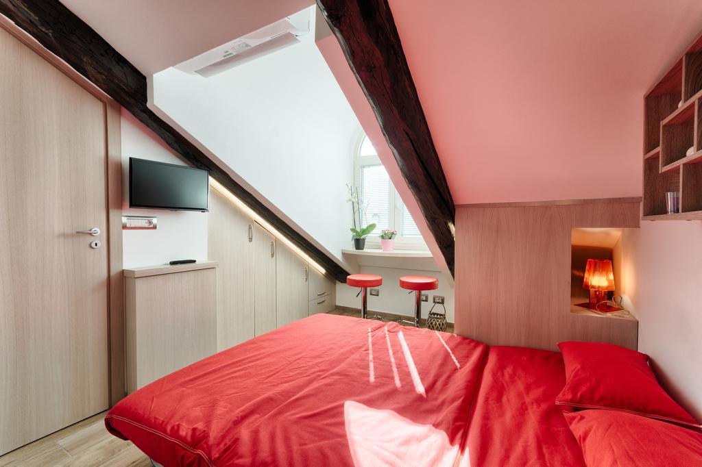 Multifunctional Stylish Studio Turin Extérieur photo